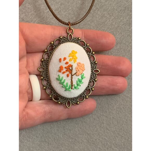 Wild Flower Embroidery Necklace Handmade Jewelry - Picture 6 of 7